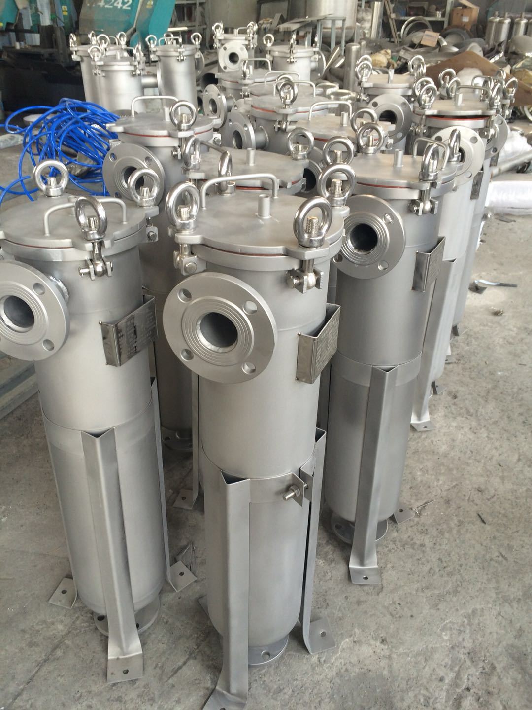 不锈钢袋式过滤器 不锈钢多袋式过滤器_产品_世界工厂网